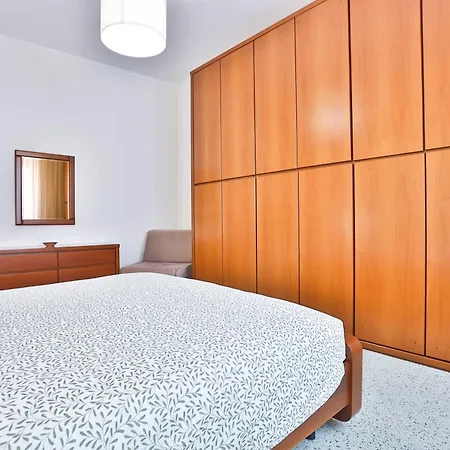 Guesthost - Casa Rosina Appartement *