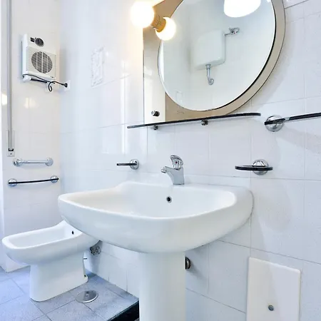 Guesthost - Casa Rosina Apartment *